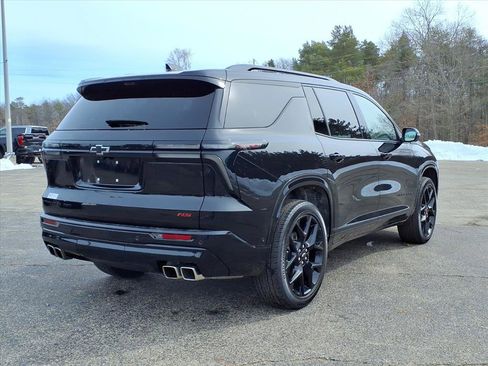 Certified 2024 Chevrolet Traverse RS w/ LPO, Floor Liner Package image 22