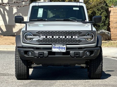 New 2026 Ford Bronco Badlands AWD/4WD image 9