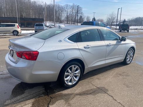 Used 2016 Chevrolet Impala LT w/ Convenience Package image 5