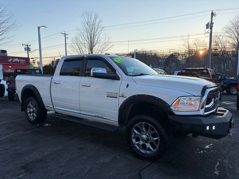 Used 2017 RAM 2500 Limited image 5