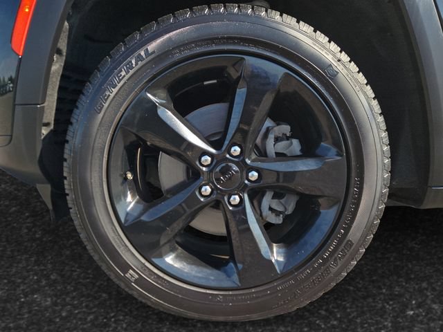 Used 2021 Jeep Grand Cherokee L Laredo AWD/4WD image 4