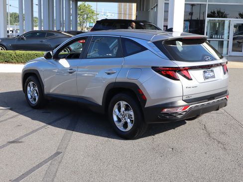 Used 2024 Hyundai Tucson SE FWD image 8