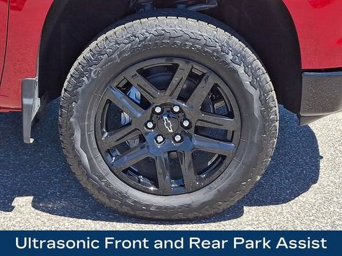Used 2026 Chevrolet Silverado 1500 LT Trail Boss w/ Safety Package AWD/4WD image 28