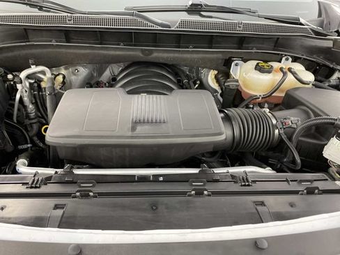 Used 2025 Chevrolet Tahoe LT AWD/4WD image 31