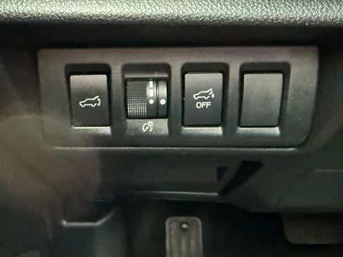 Used 2022 Subaru Outback Limited image 50