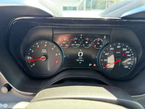 Used 2016 Chevrolet Camaro SS RWD image 8