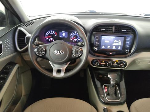 Used 2020 Kia Soul LX FWD image 22