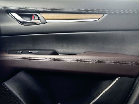 Certified 2020 MAZDA CX-5 Signature image 27