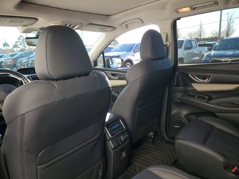 Used 2021 Subaru Ascent Limited w/ Technology Package image 15