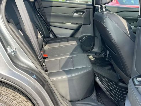 Used 2026 Nissan Rogue Dark Armor FWD image 23