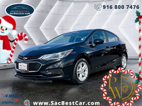 Used 2017 Chevrolet Cruze LT w/ Convenience Package image 1