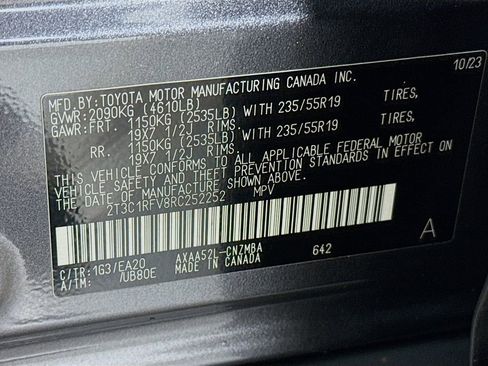 Used 2024 Toyota RAV4 XLE Premium image 22