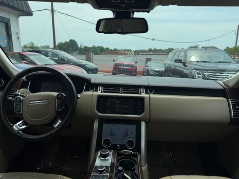 Used 2014 Land Rover Range Rover HSE AWD/4WD image 19