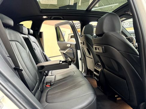 Used 2022 BMW X5 xDrive40i image 39
