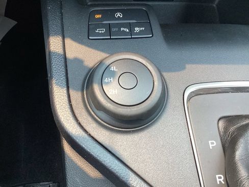 Used 2019 Ford Ranger XLT w/ Equipment Group 302A Luxury AWD/4WD image 20