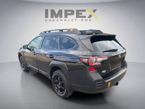 Used 2025 Subaru Outback Wilderness AWD/4WD image 3