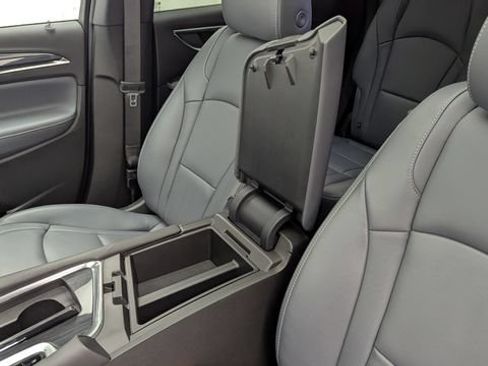 Used 2022 Buick Enclave Premium w/ Experience Buick Package AWD/4WD image 22