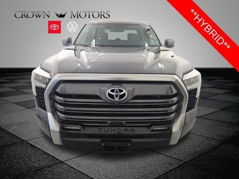 Used 2024 Toyota Tundra Limited AWD/4WD image 2