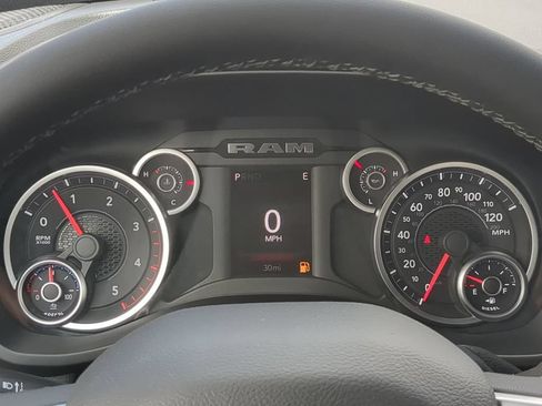 New 2026 RAM 3500 Big Horn AWD/4WD image 32