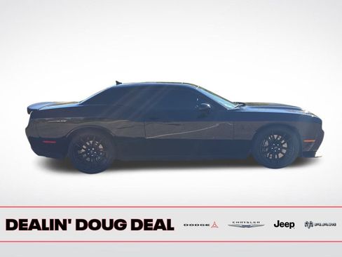 Used 2023 Dodge Challenger SRT Hellcat image 7