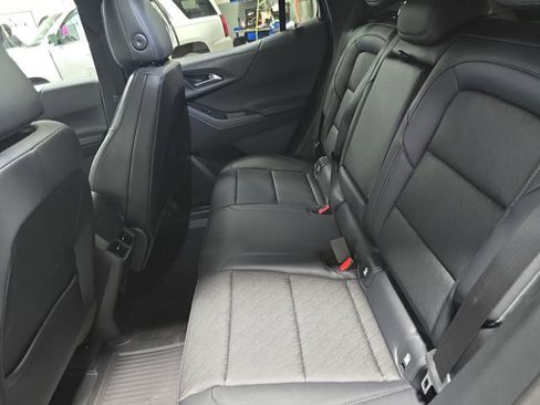 New 2026 Chevrolet Equinox LT w/ Convenience Package II image 16