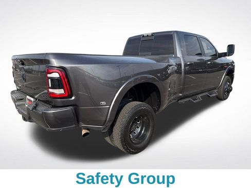 Used 2020 RAM 3500 Laramie w/ Night Edition AWD/4WD image 6