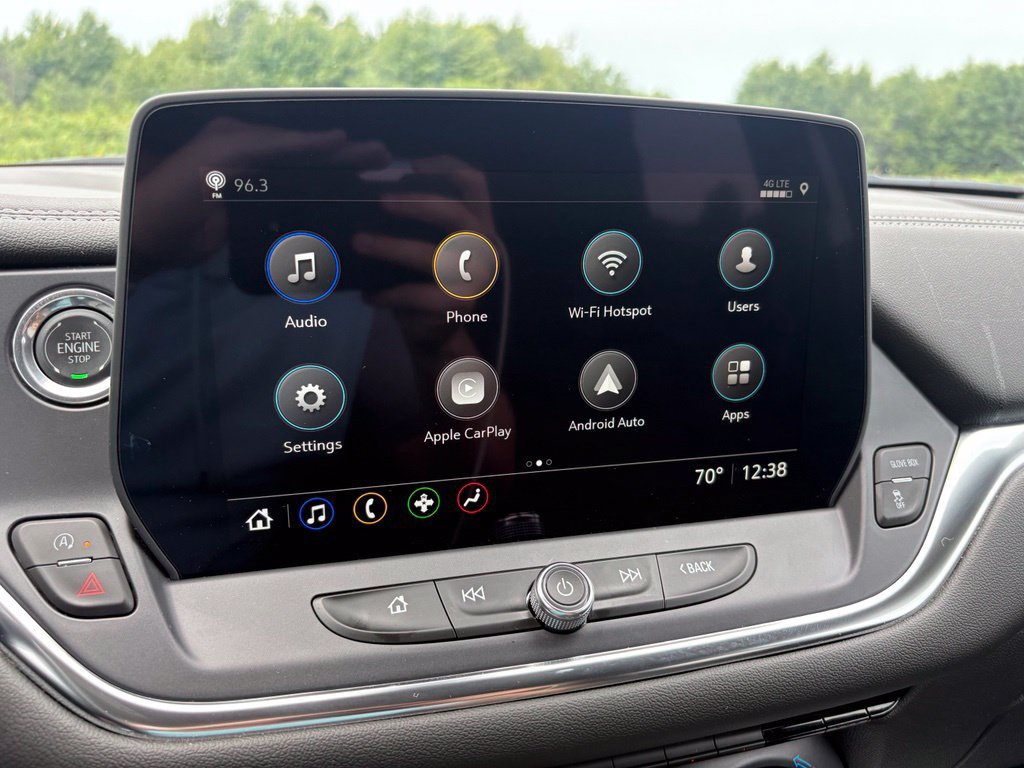 Used 2025 Chevrolet Blazer LT FWD image 21