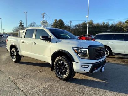 Used 2021 Nissan Titan PRO-4X w/ Pro-4x Convenience Package