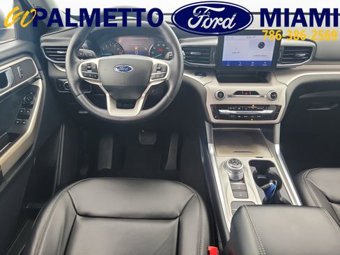 Used 2023 Ford Explorer XLT w/ Equipment Group 202A RWD image 16