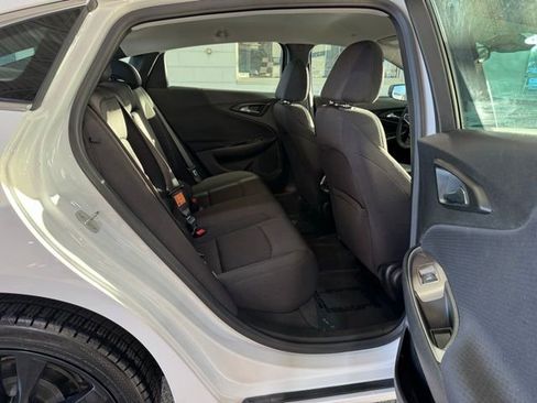 Used 2023 Chevrolet Malibu LT w/ Sport Edition image 13