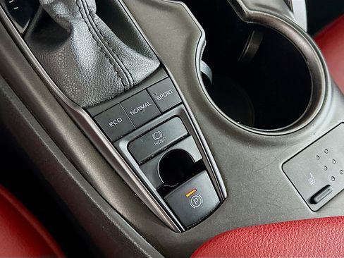 Used 2024 Toyota Camry XSE image 24