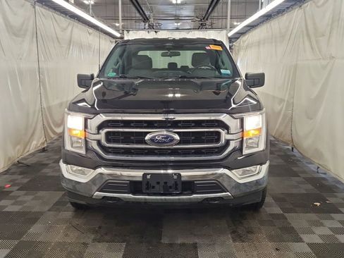 Used 2022 Ford F150 XLT w/ XTR Package AWD/4WD image 3