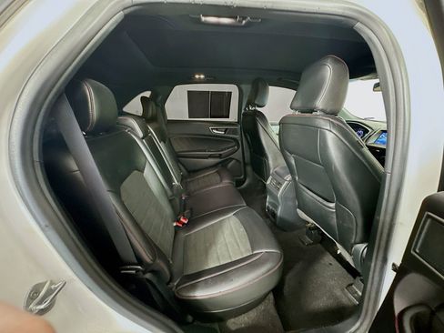 Used 2020 Ford Edge ST-Line FWD image 26