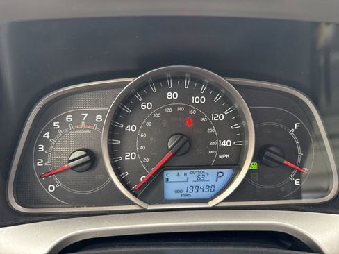 Used 2013 Toyota RAV4 XLE image 13