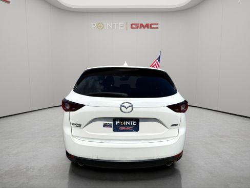 Used 2017 MAZDA CX-5 Touring w/ Preferred Equipment Package image 5