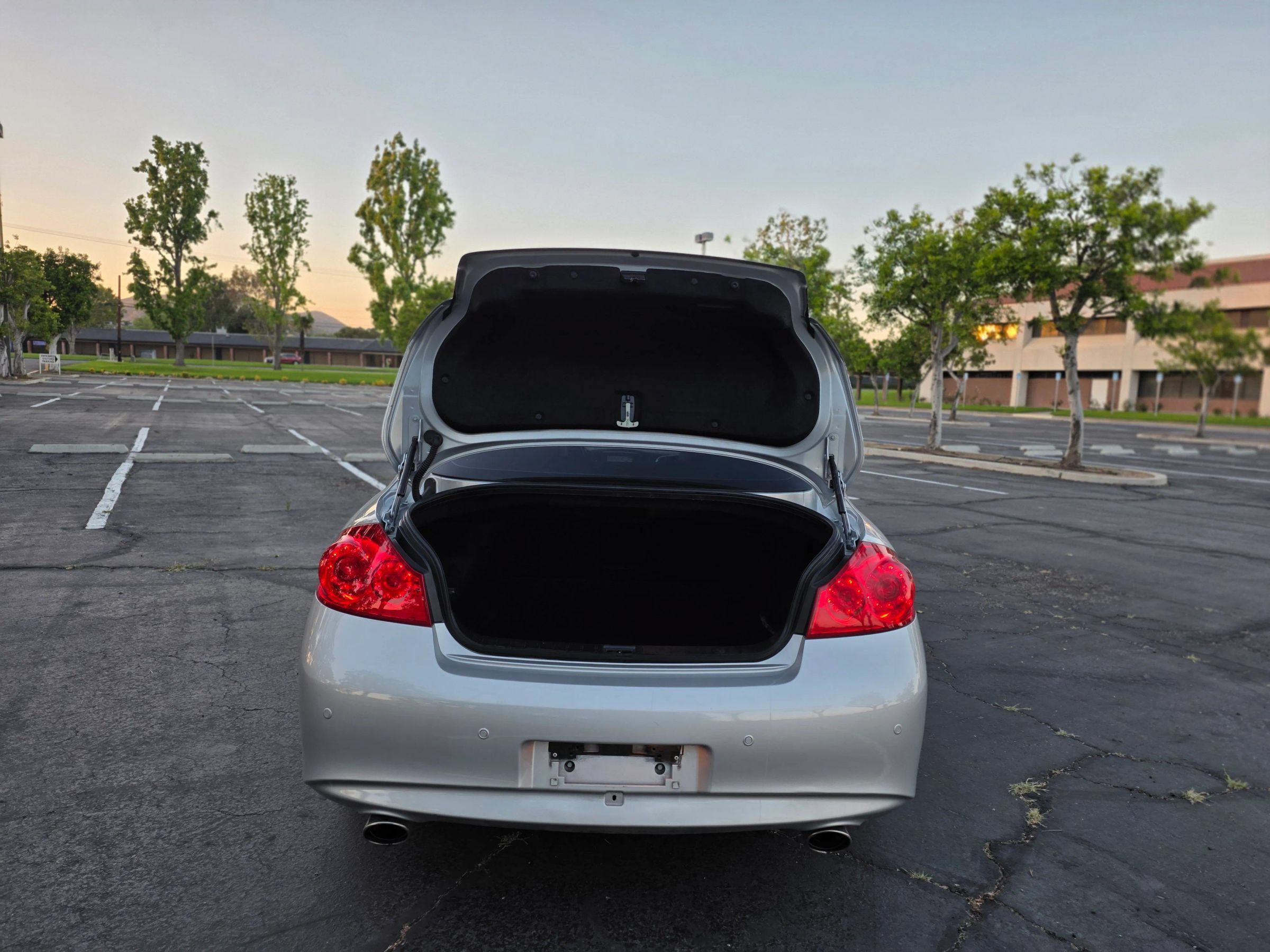 Used 2013 INFINITI G37 Journey w/ Premium Pkg RWD image 31