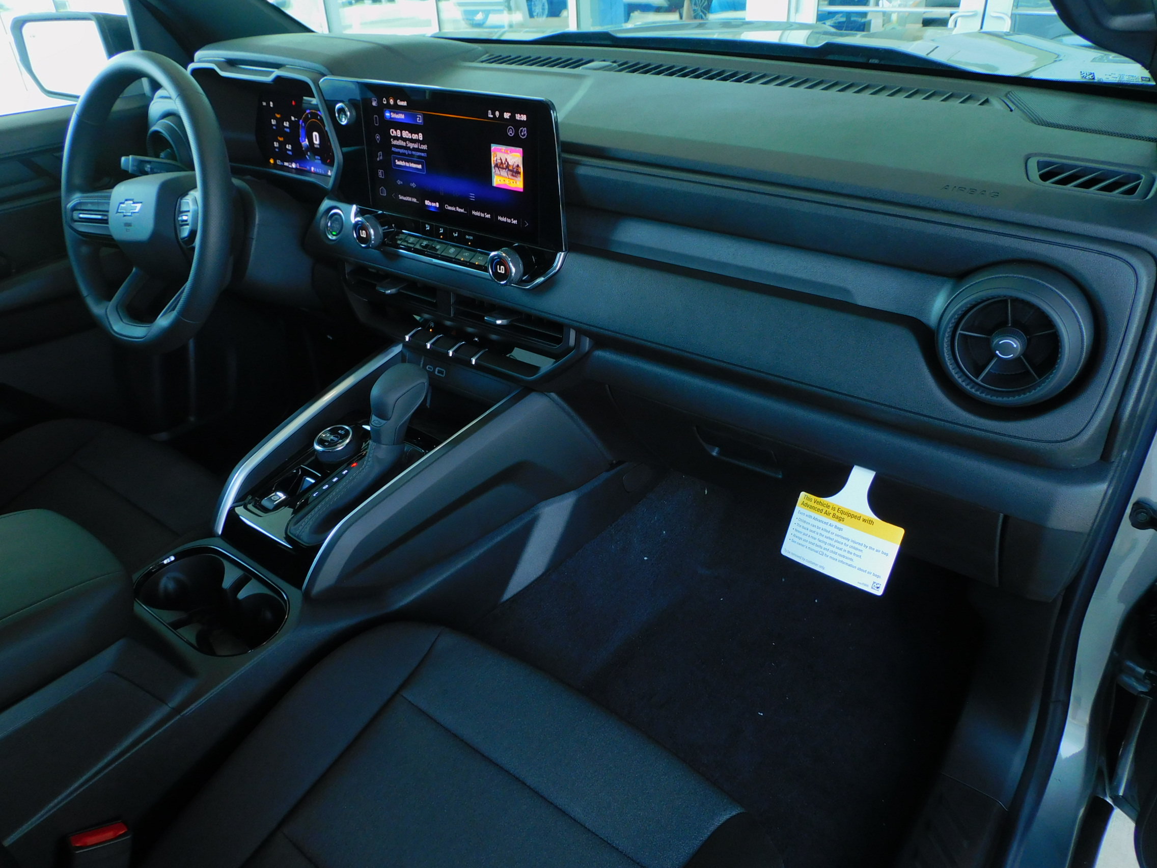 New 2026 Chevrolet Colorado Trail Boss AWD/4WD image 3