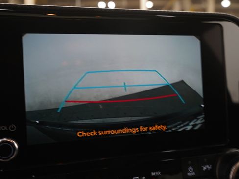 Used 2025 Toyota Highlander XSE AWD/4WD image 31