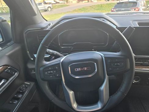 Used 2024 GMC Sierra 1500 Elevation AWD/4WD image 14