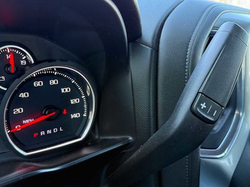 Used 2019 Chevrolet Silverado 1500 LT w/ All-Star Edition image 18