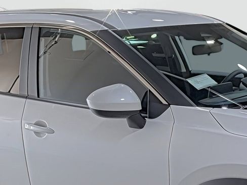 Used 2026 Nissan Rogue SV AWD/4WD image 15