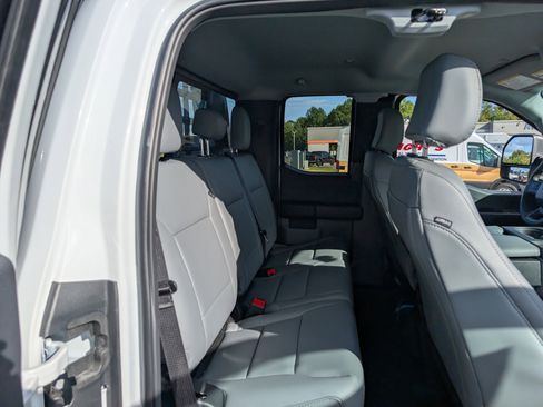 New 2026 Ford F450 XL image 8