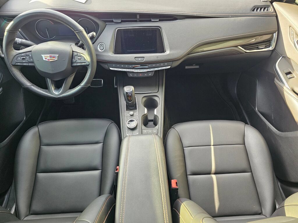 Used 2019 Cadillac XT4 Sport w/ Driver Awareness Package AWD/4WD image 18