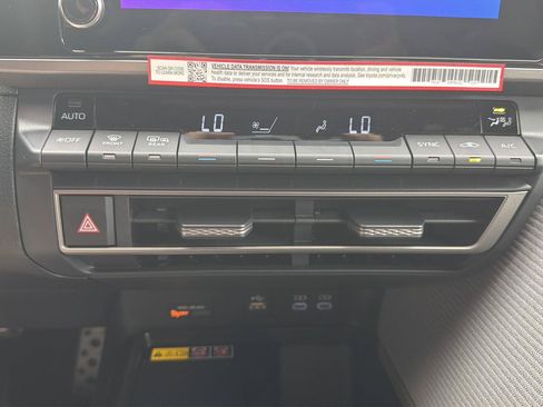 Certified 2026 Toyota Camry SE w/ Convenience Package FWD image 18