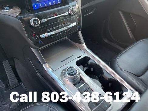 Used 2023 Ford Explorer Limited w/ Limited Technology Package RWD image 28