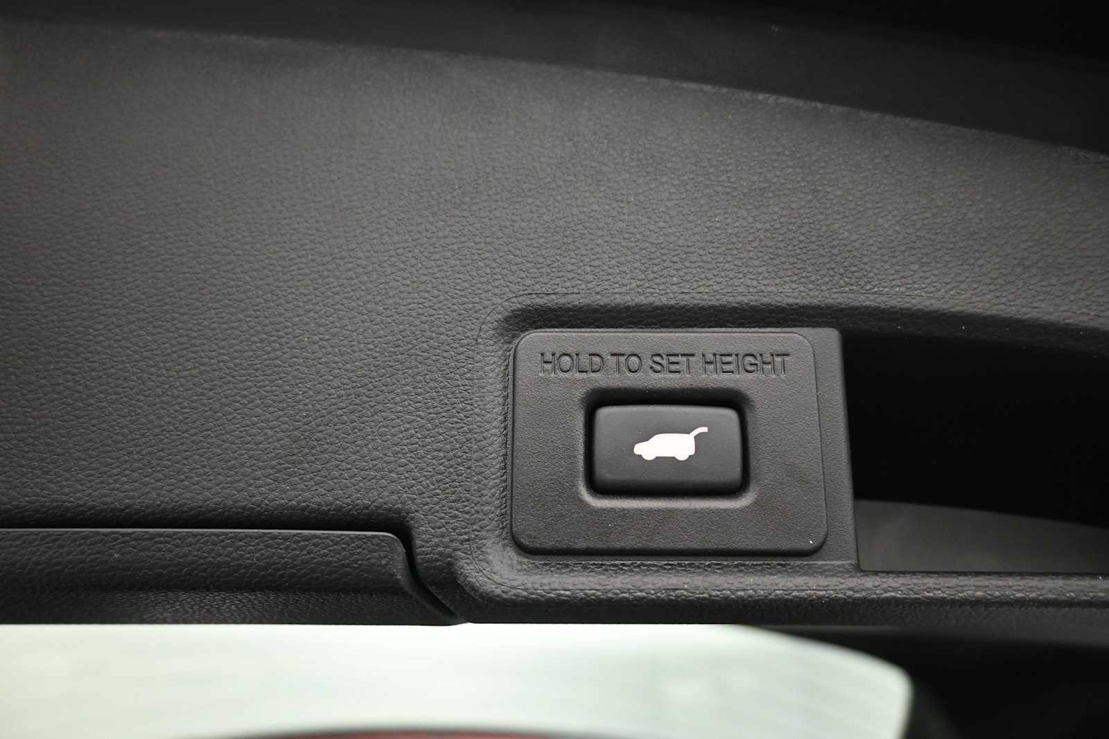 Used 2024 Acura RDX w/ Advance Package AWD/4WD image 23