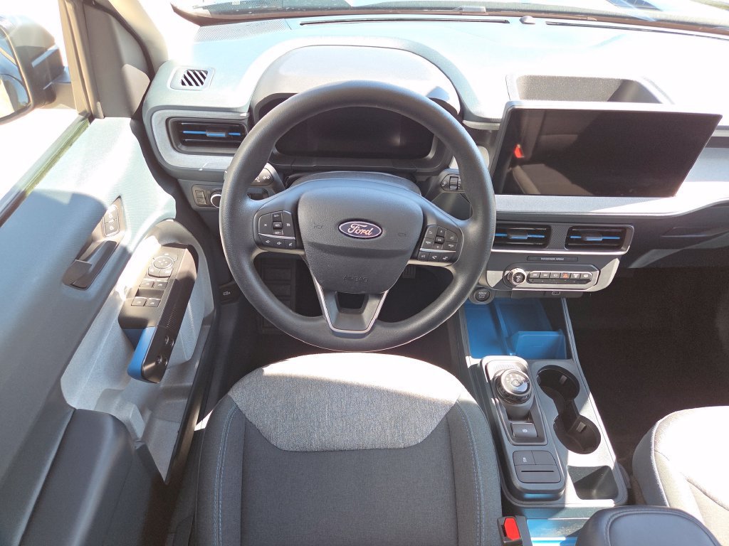 Used 2025 Ford Maverick XLT w/ Equipment Group 301A AWD/4WD image 4