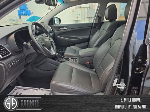 Used 2021 Hyundai Tucson Ultimate w/ Cargo Package AWD/4WD image 10