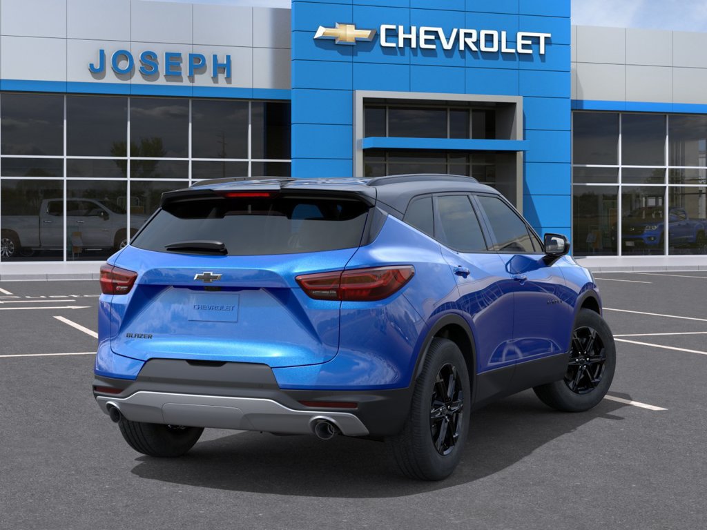 New 2026 Chevrolet Blazer LT w/ Sound & Technology Package FWD image 7