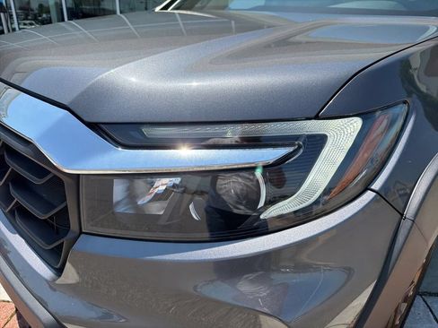 Used 2023 Honda Ridgeline RTL-E image 12